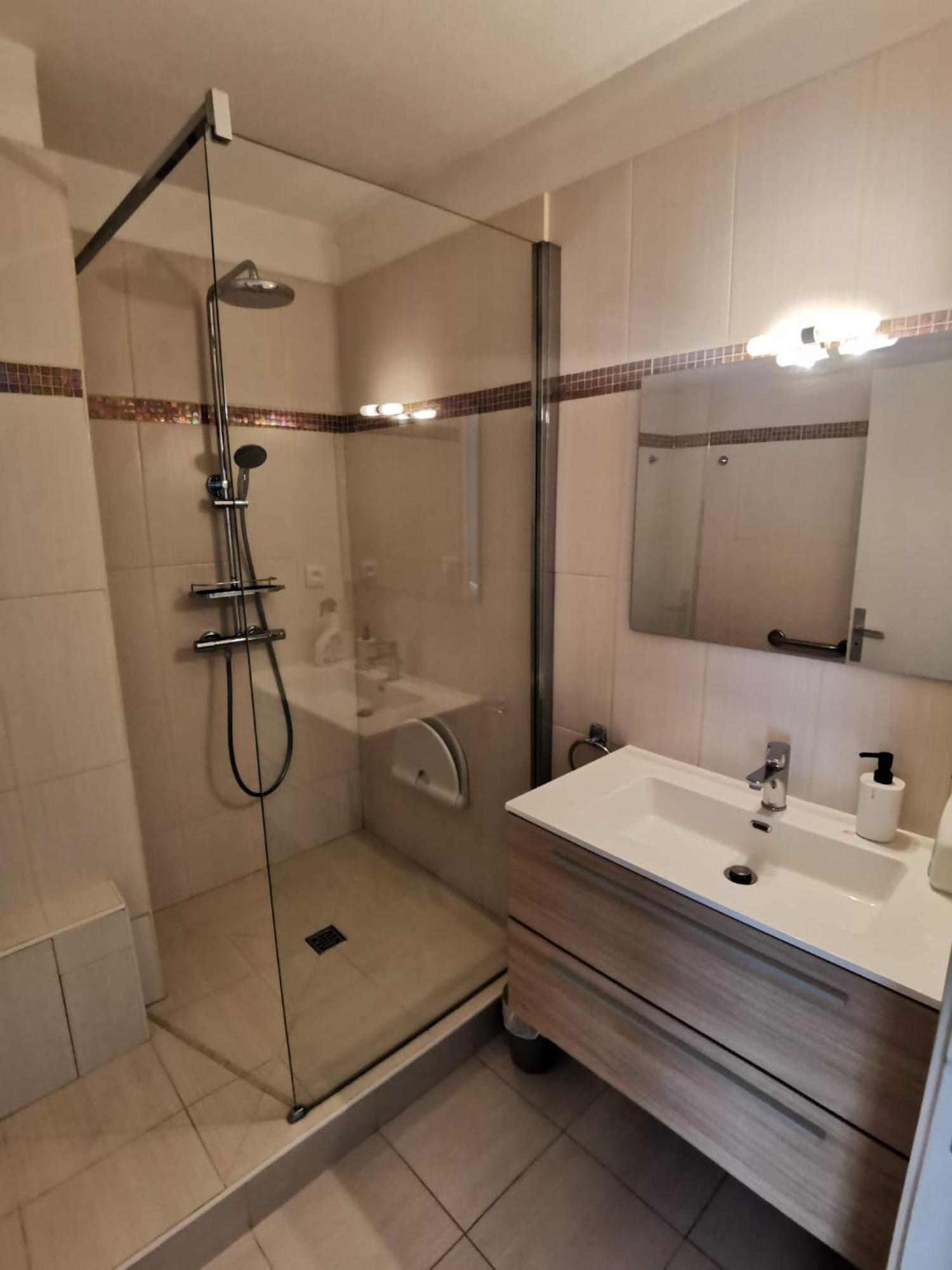 Lido, Private Apartment Seaside, Parking, Swimming Pool กาญเนอ-ซูร์-แมร์ ภายนอก รูปภาพ